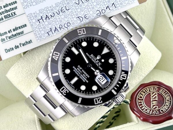 Rolex Submariner Data 40mm