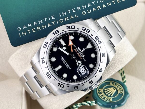 Rolex Explorer II 42mm Nero